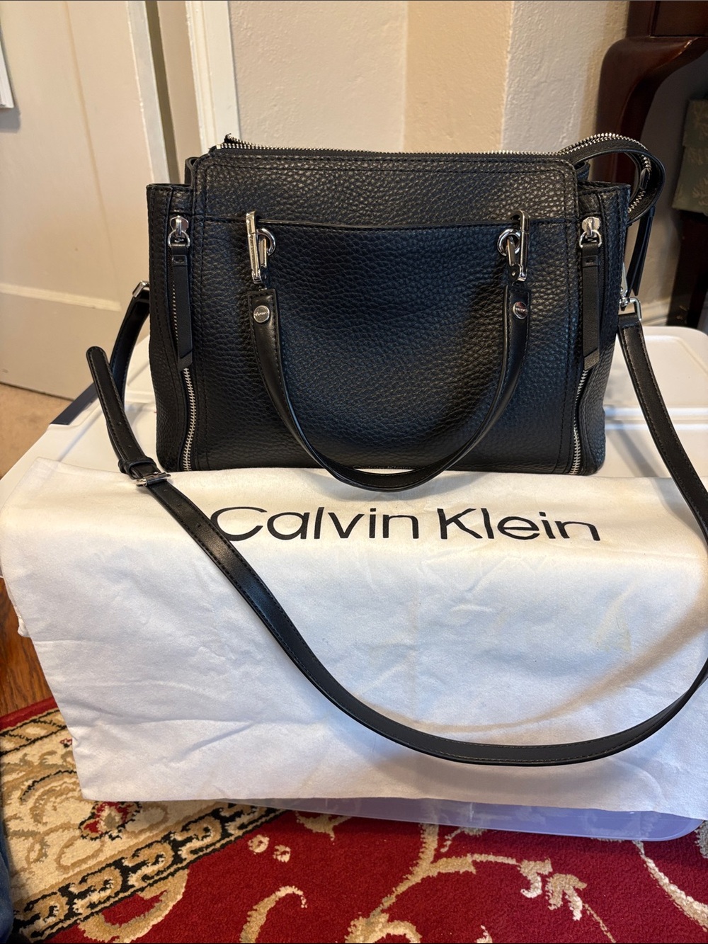 Calvin Klein Black Pebbled PU Leather Top-Handle Garnet Tote - Picture 3 of 15